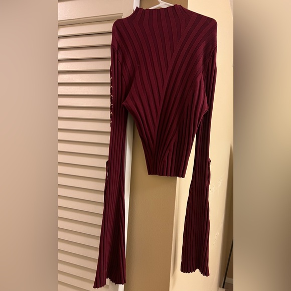 Turtle Neck Sweater - Picture 4 of 4